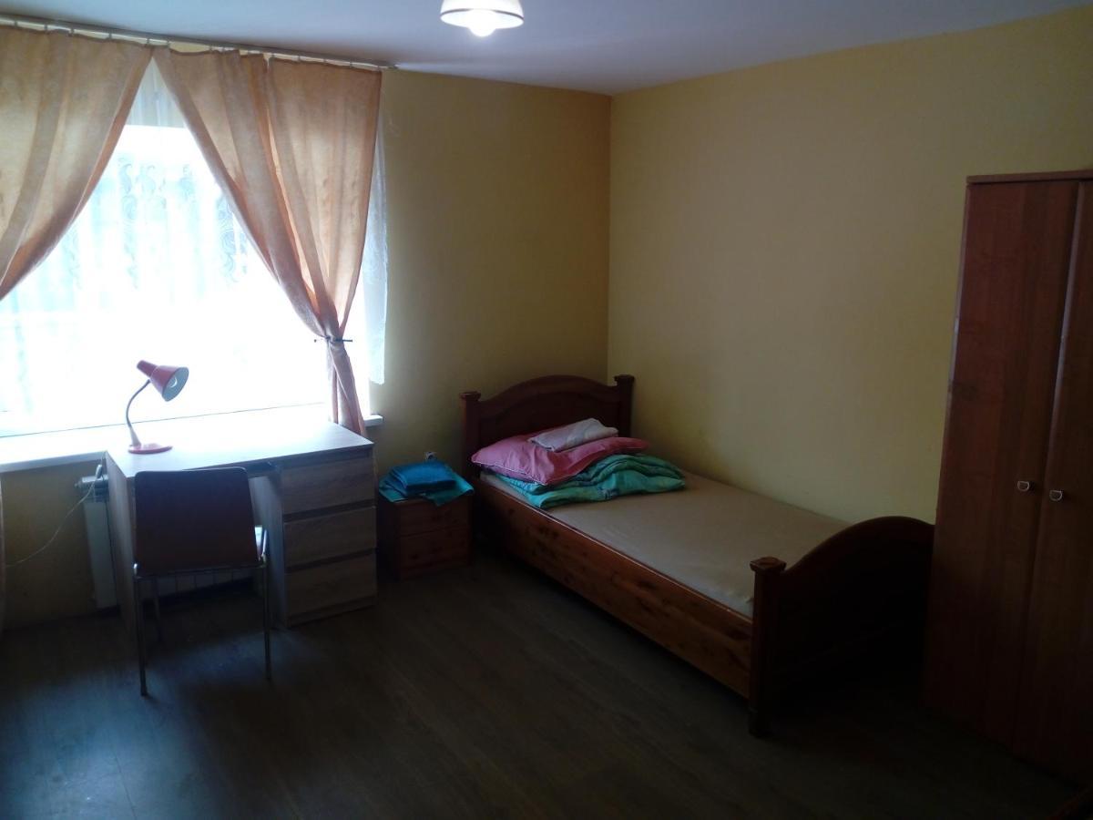 U Bronka W Ksiazecym Lesie Villa Niedaszow Bagian luar foto
