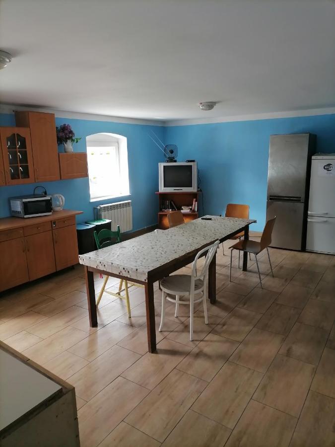 U Bronka W Ksiazecym Lesie Villa Niedaszow Bagian luar foto